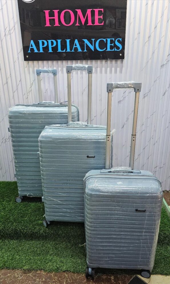Size 30 Rubber Suitcase (3-Piece Set)