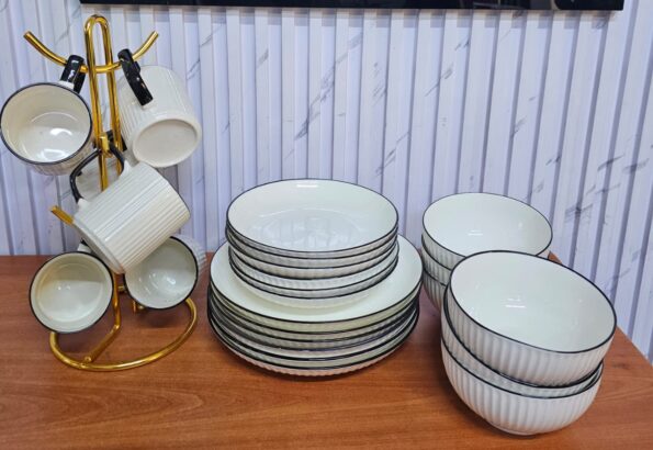 concise dinner set
