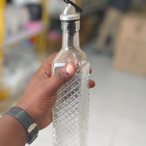 Premium Glass Oil Dispenser ? Effortless Pouring for Your Kitchen at Just Ksh 300